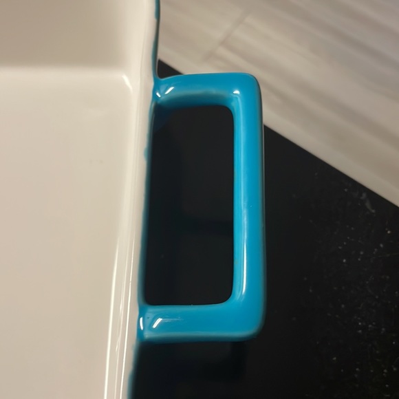 Cooking ware.  Very nice. - Picture 6 of 6